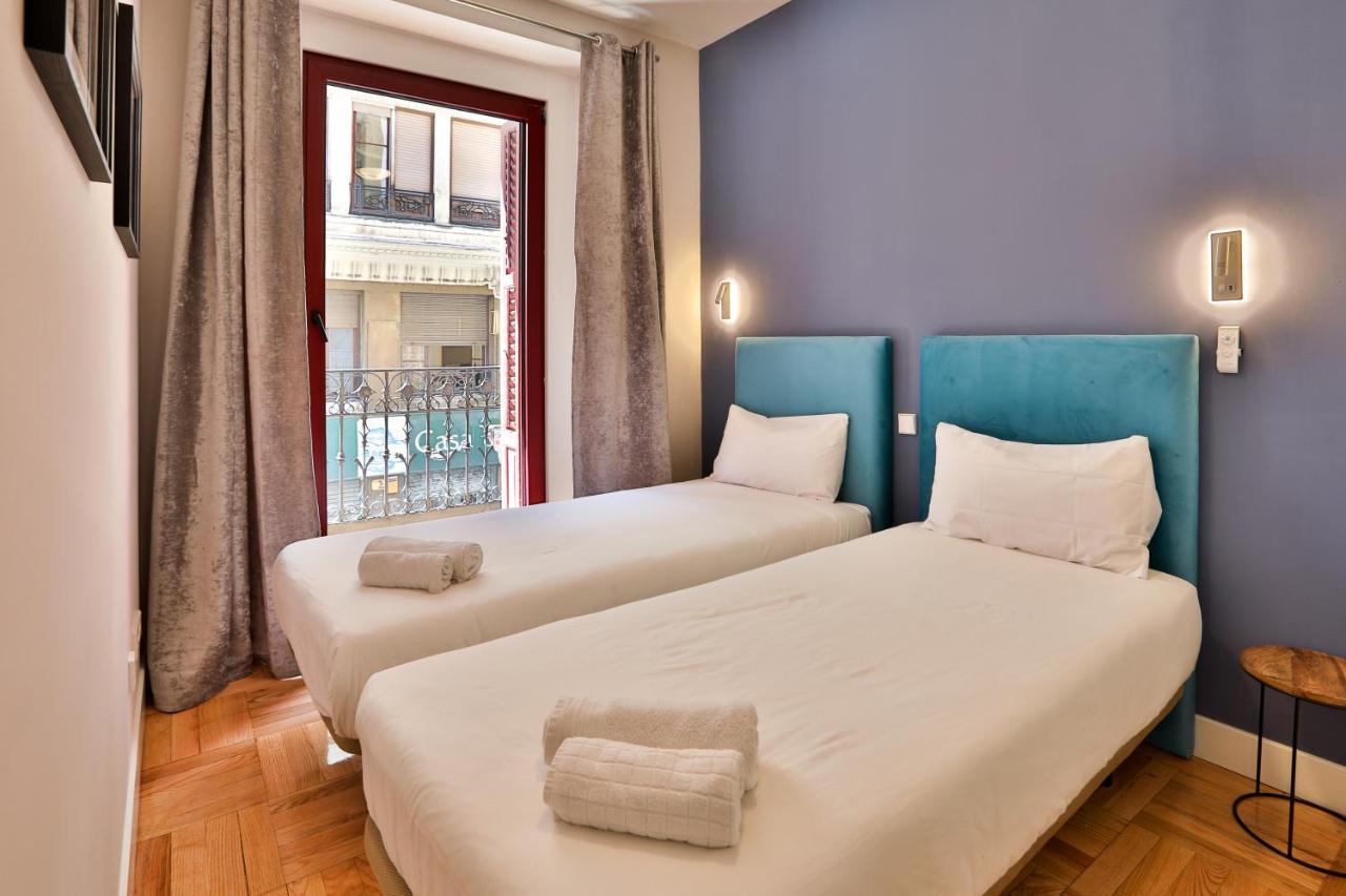 Gran Via. Salud. Puerta Del Sol. Callao. Apartament Madrid